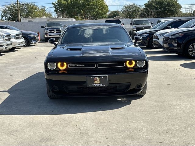 2017 Dodge Challenger SXT