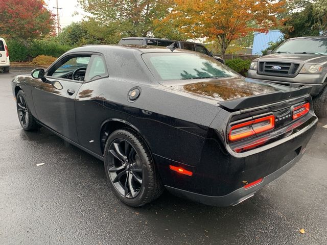 2017 Dodge Challenger SXT Plus