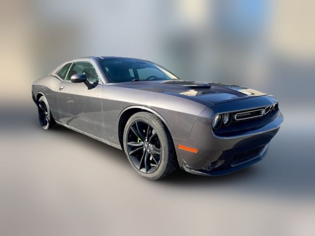 2017 Dodge Challenger SXT Plus