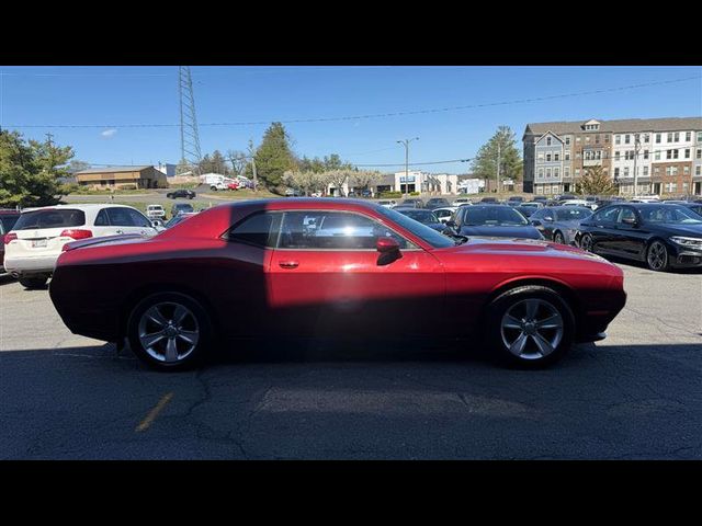 2017 Dodge Challenger SXT