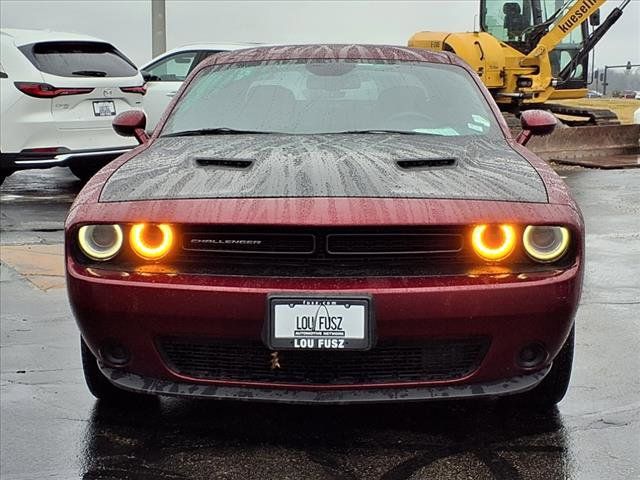 2017 Dodge Challenger SXT