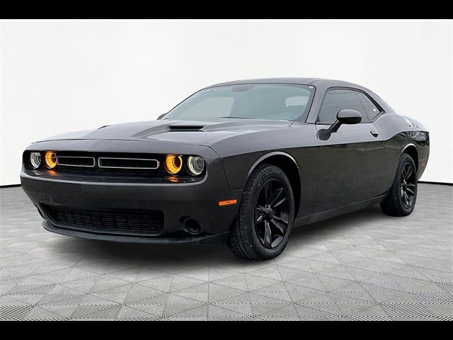 2017 Dodge Challenger SXT