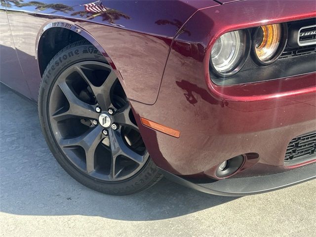 2017 Dodge Challenger SXT