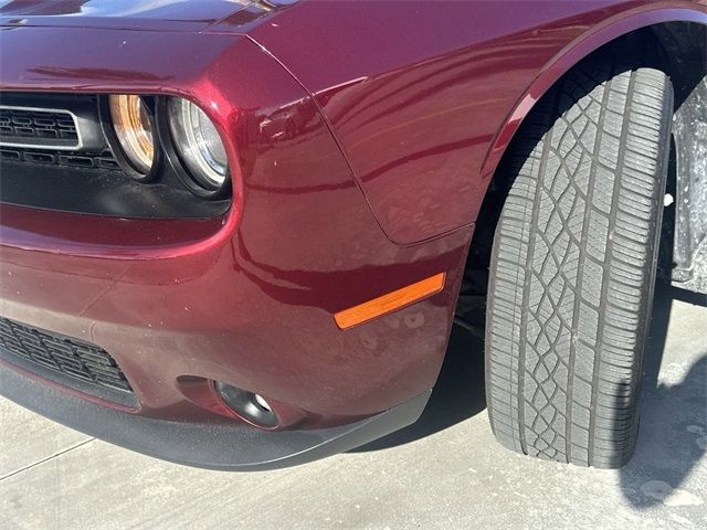 2017 Dodge Challenger SXT