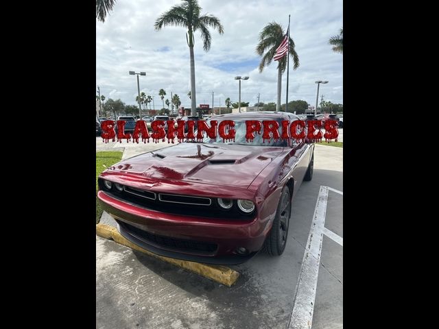 2017 Dodge Challenger SXT