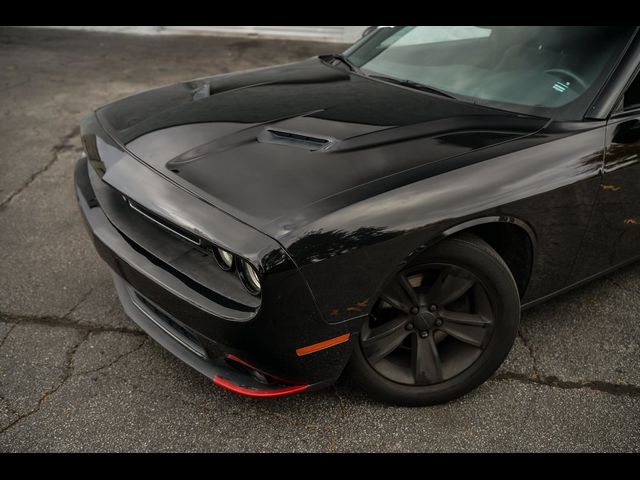 2017 Dodge Challenger SXT