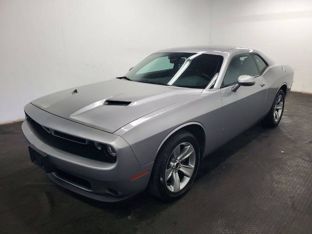 2017 Dodge Challenger SXT