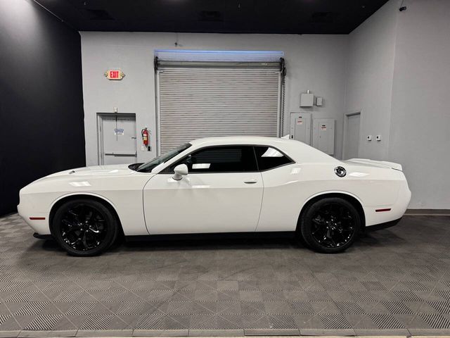 2017 Dodge Challenger SXT