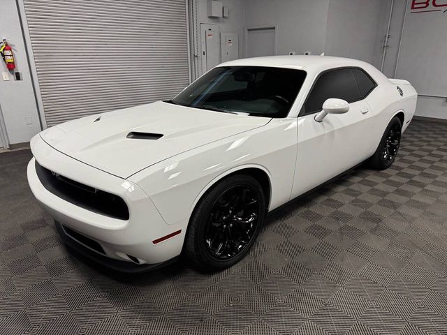 2017 Dodge Challenger SXT