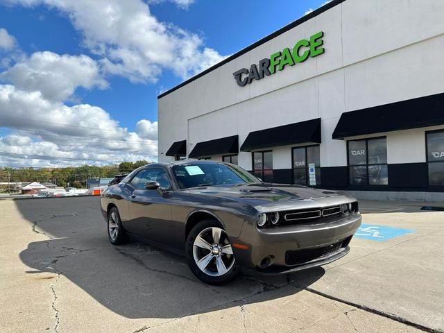 2017 Dodge Challenger SXT