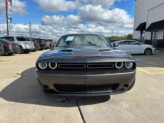 2017 Dodge Challenger SXT