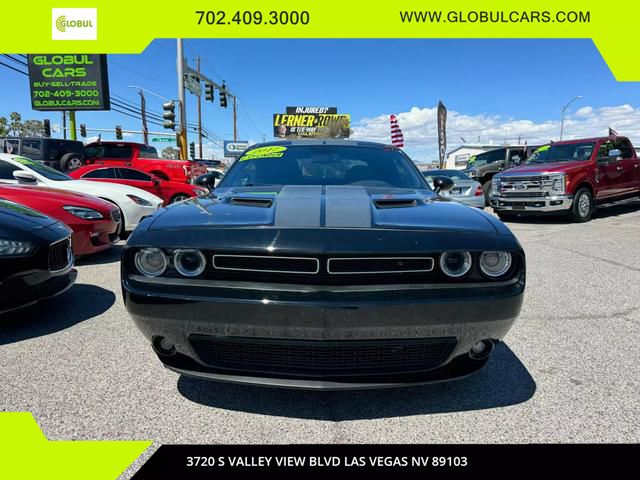 2017 Dodge Challenger SXT