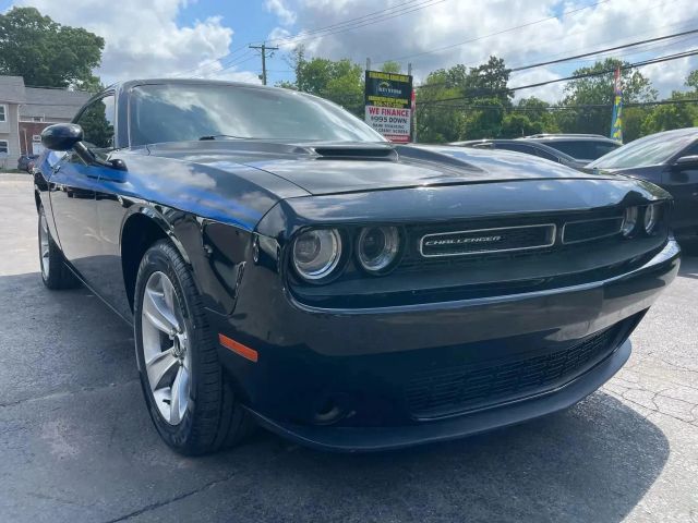 2017 Dodge Challenger SXT
