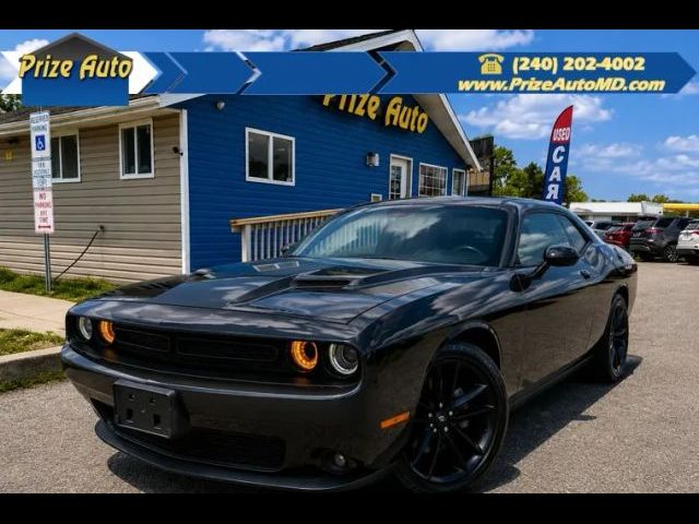 2017 Dodge Challenger SXT