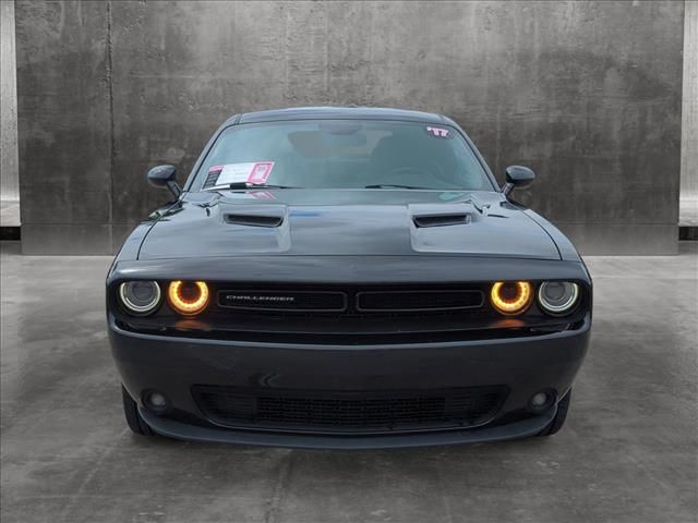 2017 Dodge Challenger SXT Plus