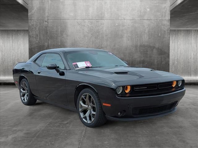 2017 Dodge Challenger SXT Plus