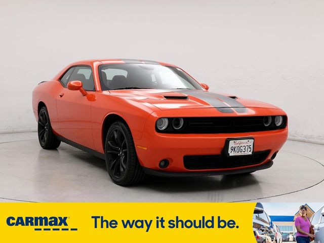 2017 Dodge Challenger SXT