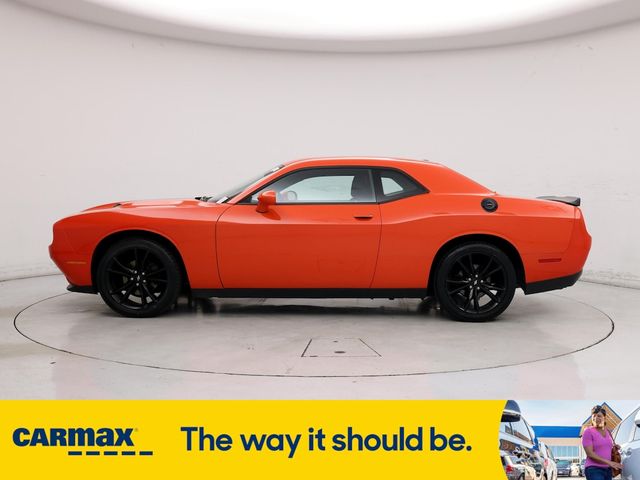 2017 Dodge Challenger SXT