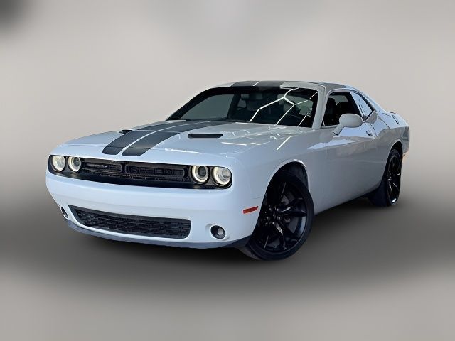 2017 Dodge Challenger SXT Plus