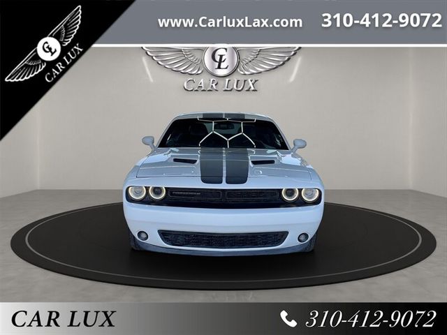 2017 Dodge Challenger SXT Plus