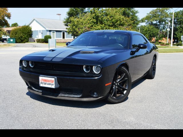 2017 Dodge Challenger SXT Plus