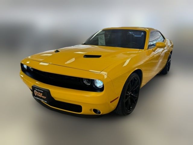 2017 Dodge Challenger SXT Plus