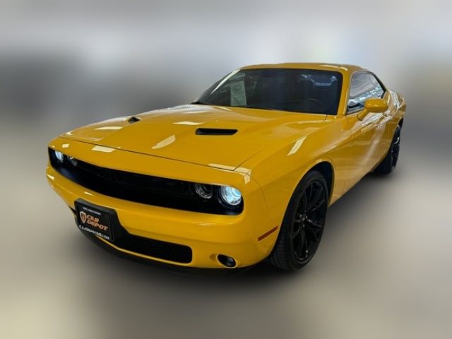 2017 Dodge Challenger SXT Plus