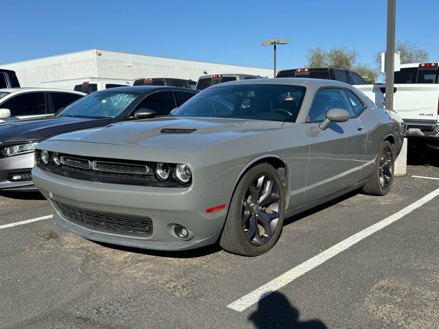 2017 Dodge Challenger SXT Plus