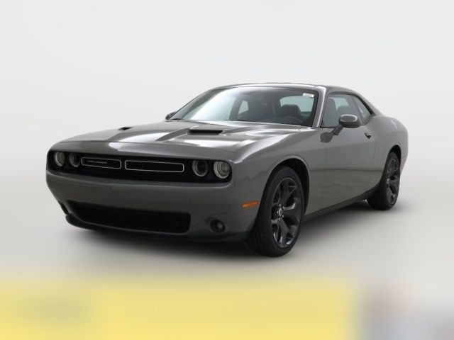 2017 Dodge Challenger SXT Plus
