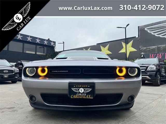 2017 Dodge Challenger SXT Plus