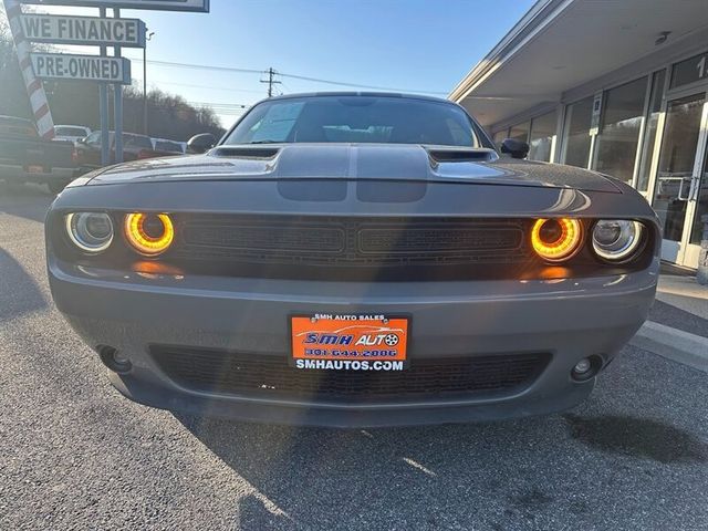 2017 Dodge Challenger SXT