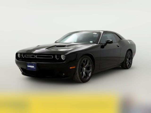 2017 Dodge Challenger SXT Plus