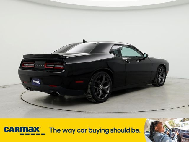 2017 Dodge Challenger SXT Plus