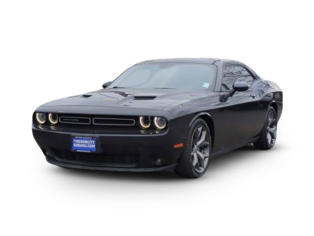 2017 Dodge Challenger SXT Plus