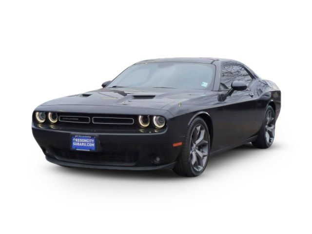 2017 Dodge Challenger SXT Plus