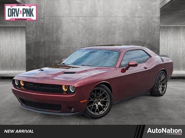 2017 Dodge Challenger SXT Plus