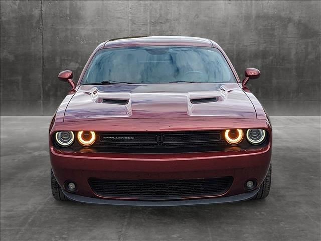 2017 Dodge Challenger SXT Plus