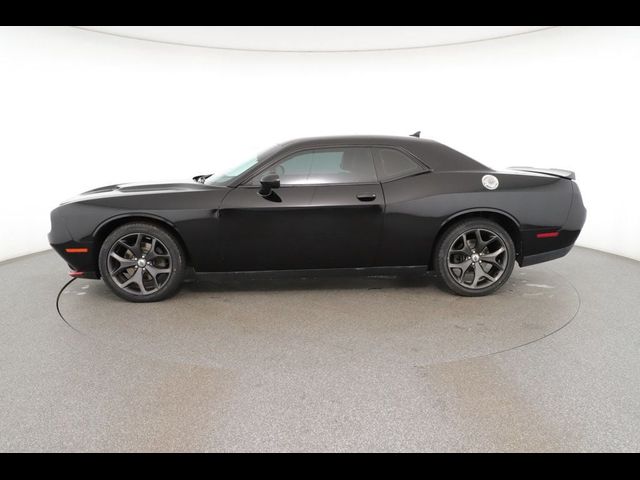 2017 Dodge Challenger SXT Plus