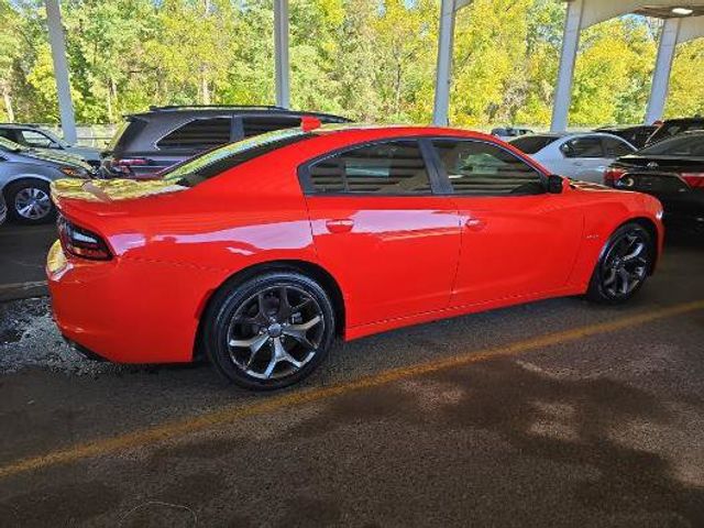 2017 Dodge Charger R/T