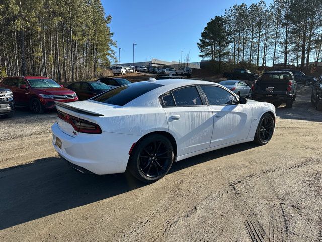 2017 Dodge Charger R/T