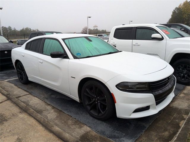 2017 Dodge Charger R/T