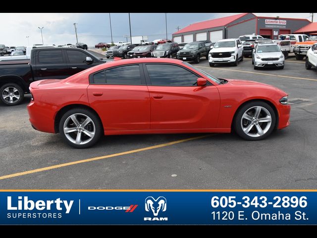 2017 Dodge Charger R/T