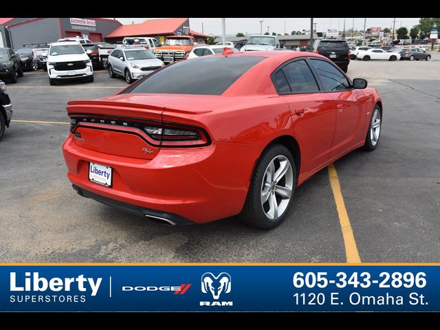 2017 Dodge Charger R/T