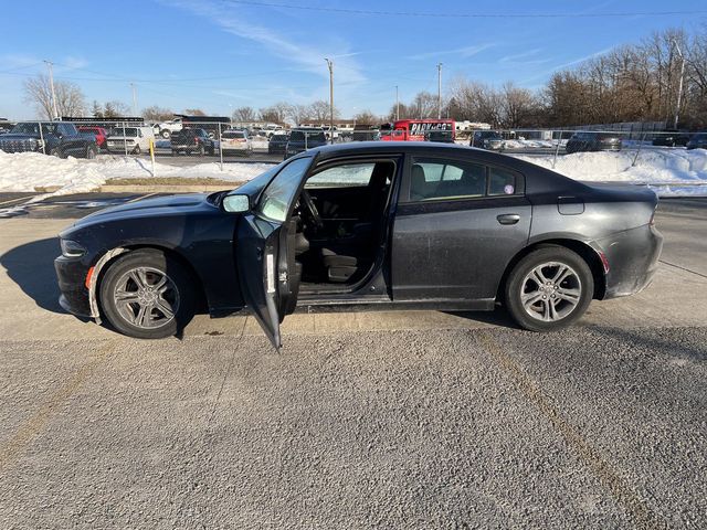 2017 Dodge Charger SE