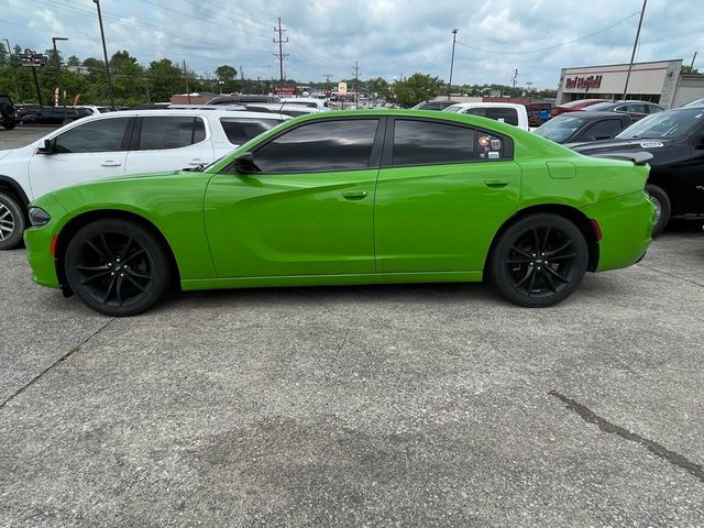 2017 Dodge Charger SE