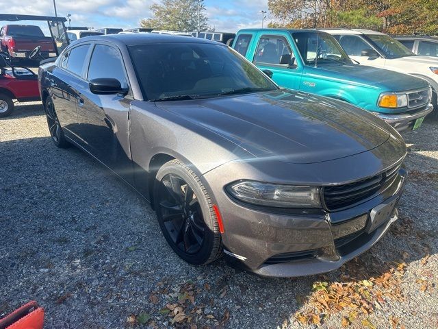 2017 Dodge Charger SE