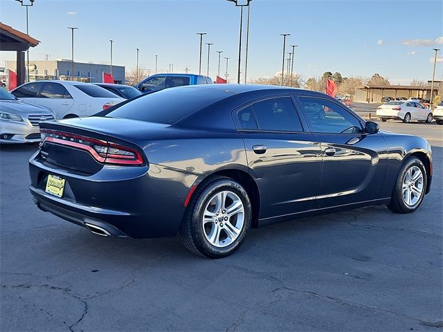 2017 Dodge Charger SE