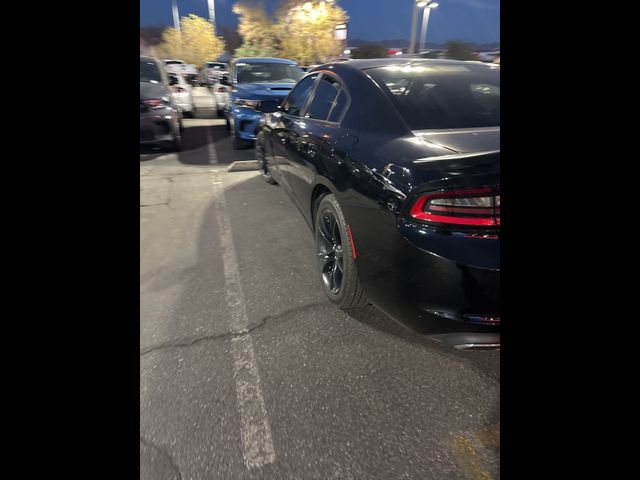 2017 Dodge Charger SE