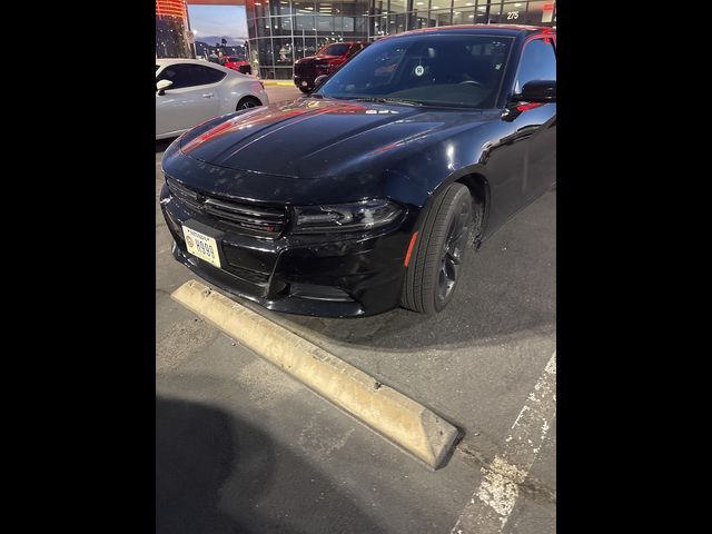 2017 Dodge Charger SE