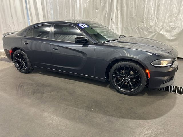 2017 Dodge Charger SE